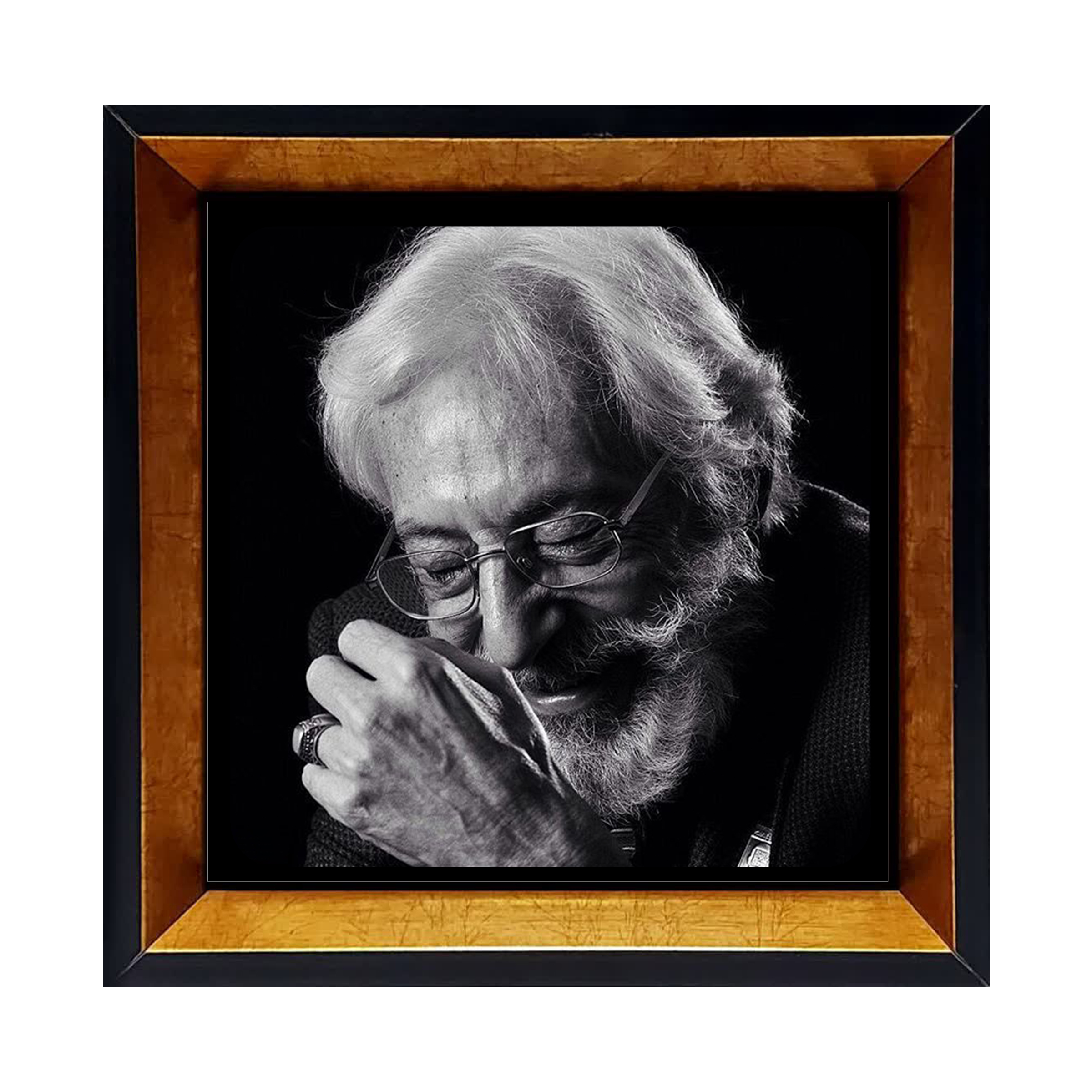 قاب عکس جواد عزتی